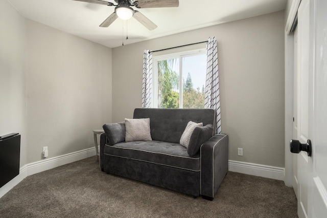 632 W Palo Alto Ave, Clovis, CA 93612 - living area featuring carpet floors and a ceiling fan