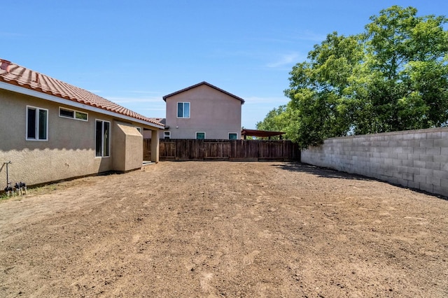 840 Morris Ln, Madera, CA 93637 - view of fenced backyard