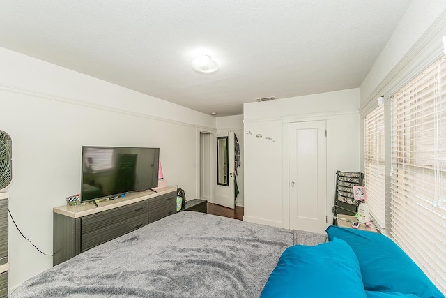 4430 E Iowa Ave, Fresno, CA 93702 - view of bedroom