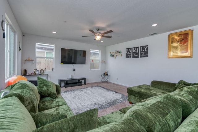 14288 W El Mar Ave, Kerman, CA 93630 - living area with carpet, ceiling fan, and recessed lighting