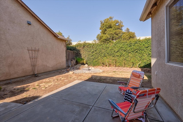 1935 N Glen Alva Ln, Clovis, CA 93619 - view of patio
