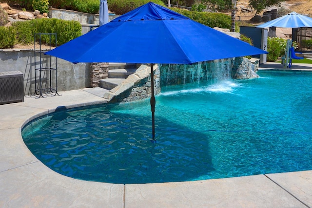 43295 Running Deer Dr, Coarsegold, CA 93614 - view of pool