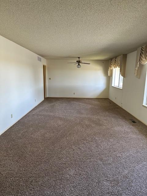 2202 W Lincoln Ave, Fresno, CA 93706 - photo 32