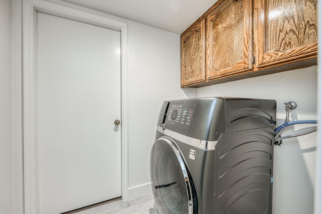 7047 N Teilman Ave Unit 102, Fresno, CA 93711 - laundry area with washer / clothes dryer and cabinet space