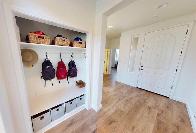 4367 Salem Ln, Clovis, CA 93619 - mudroom featuring light wood-style floors and recessed lighting