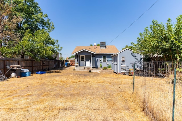 2012 N Arthur Ave, Fresno, CA 93705 - photo 8