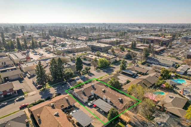 464 E Calimyrna Ave, Fresno, CA 93710 - aerial overview of property's location with property parcel outlined