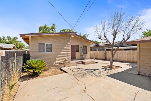 3334 E Montecito Ave, Fresno, CA 93702 - rear view of house featuring a patio area