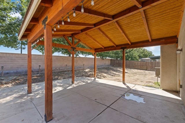 4220 Spruce St, Firebaugh, CA 93622 - fenced backyard featuring a patio area