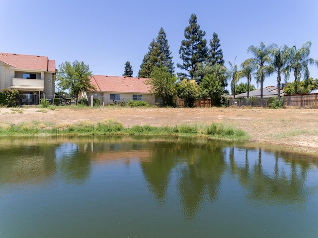1542 E Alluvial Ave Unit 128, Fresno, CA 93720 - water view