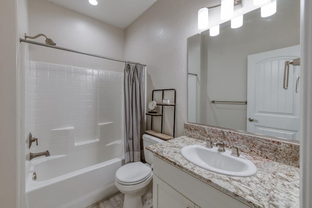 629 Del Monte Ave, Clovis, CA 93619 - full bathroom with shower / tub combo with curtain and vanity