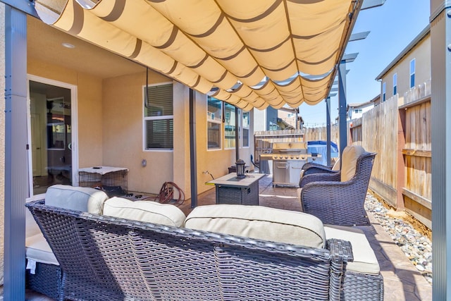 915 Winchell Way W, Madera, CA 93636 - view of patio with outdoor lounge area
