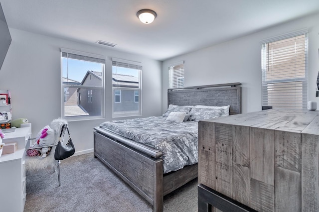 915 Winchell Way W, Madera, CA 93636 - bedroom featuring carpet floors and baseboards