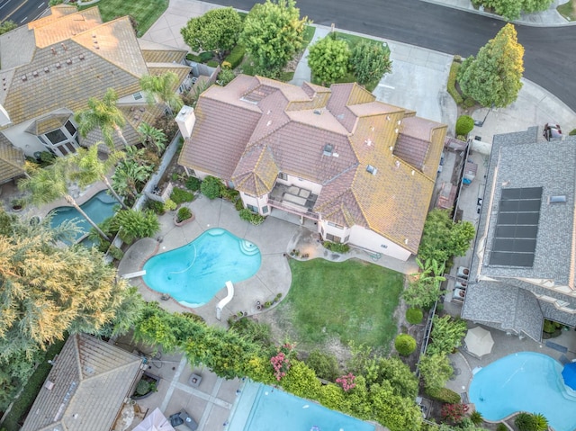 7664 N Kavanagh Ave, Fresno, CA 93711 - drone / aerial view of a pool