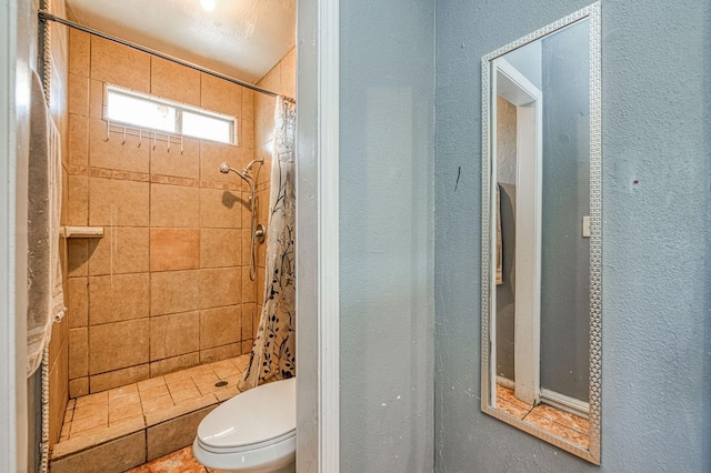 1830 Valeria St, Dos Palos, CA 93620 - bathroom with a tile shower and a textured wall