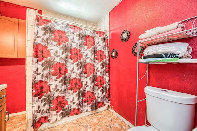 1830 Valeria St, Dos Palos, CA 93620 - bathroom featuring a shower with curtain, tile patterned flooring, and vanity