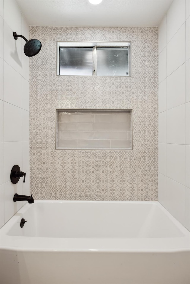 9098 San Gabriel Rd, Atascadero, CA 93422 - full bathroom with shower / bath combination