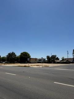 1407 Academy Ave, Sanger, CA 93657