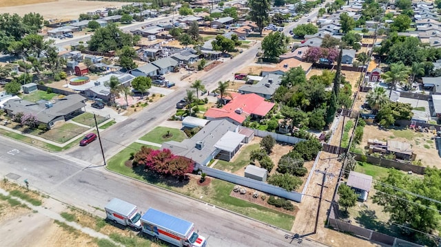 8573 E Ostler St, Selma, CA 93662 - aerial perspective of suburban area