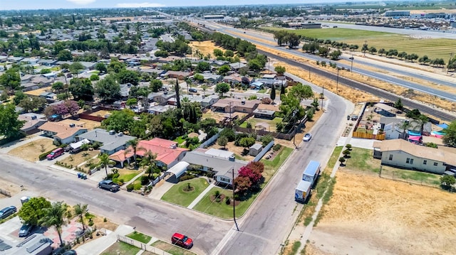 8573 E Ostler St, Selma, CA 93662 - aerial perspective of suburban area