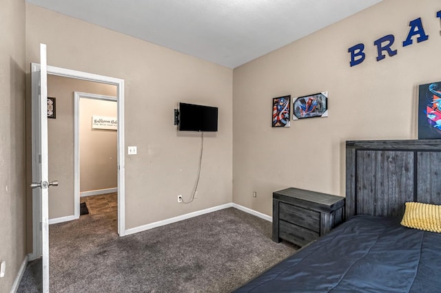 3615 W Michigan Ave, Fresno, CA 93722 - bedroom featuring carpet and baseboards