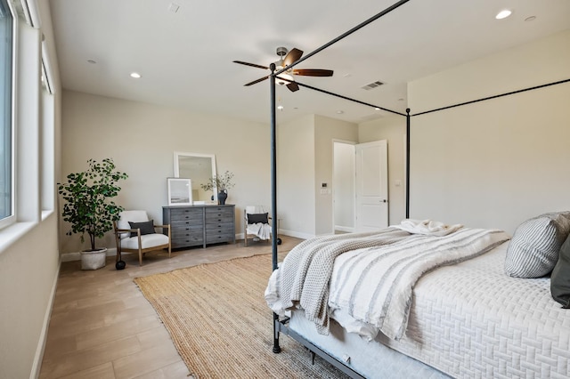 998 Highland Rd W, Madera, CA 93636 - bedroom with recessed lighting, light wood-style floors, and a ceiling fan