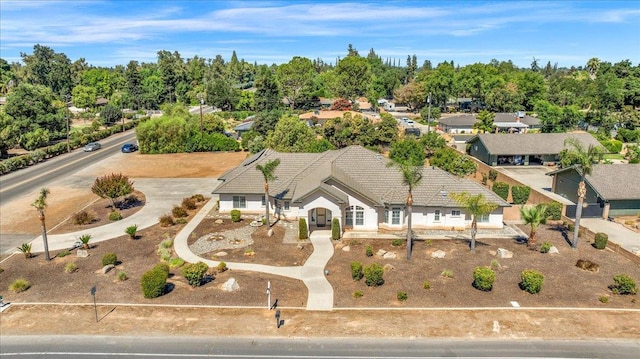 431 S Fowler Ave, Fresno, CA 93727 - aerial view of property and surrounding area featuring a tree filled landscape