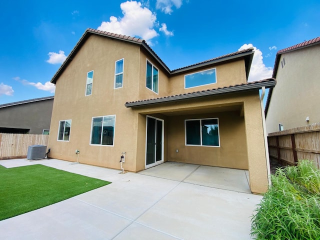 578 S Alpine Way S, Madera, CA 93636 - rear view of house featuring stucco siding, a tiled roof, and a patio area