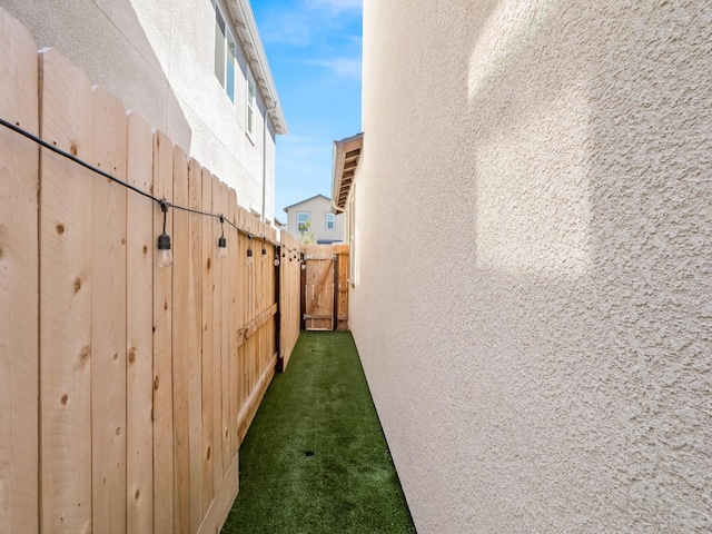 6274 E Riesling Dr, Fresno, CA 93727 - view of home's exterior featuring stucco siding