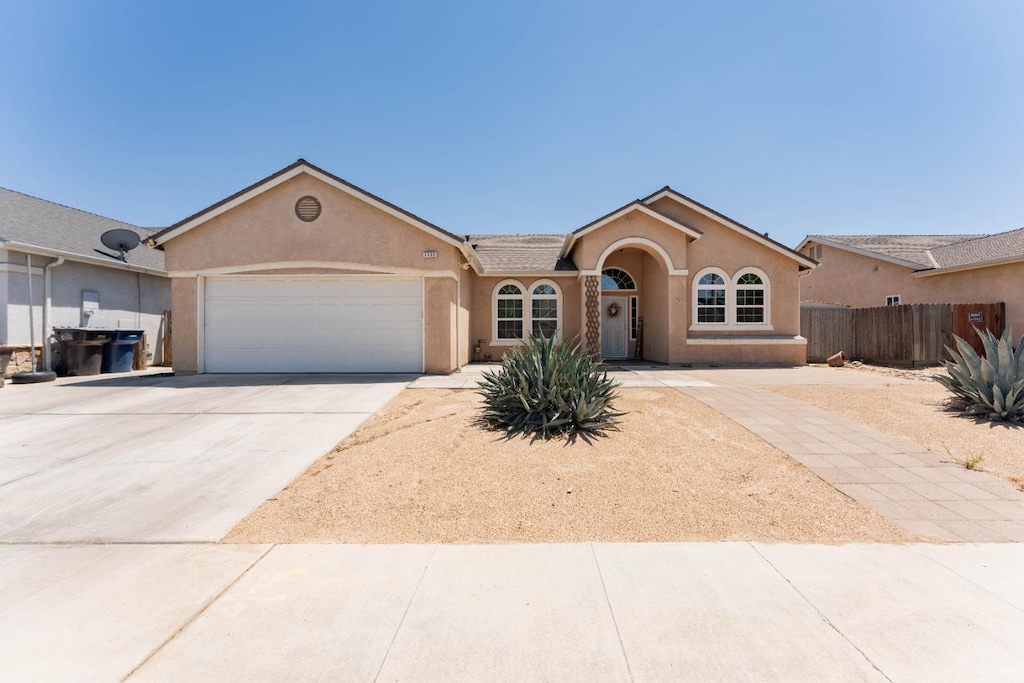 2355 Kelty Meadow Ave, Tulare, CA 93274 - photo 1