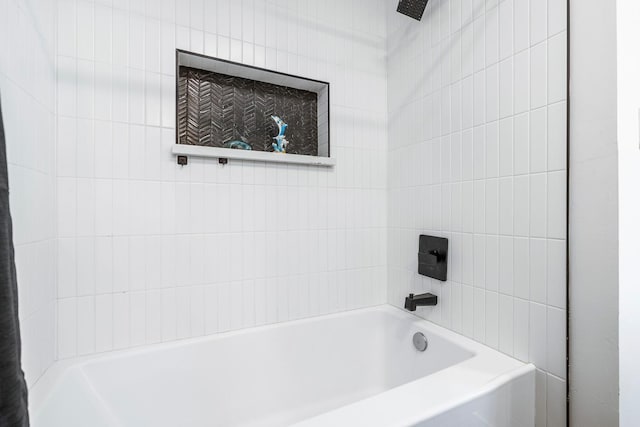 6054 N Kavanagh Ave, Fresno, CA 93711 - bathroom featuring shower / bathtub combination