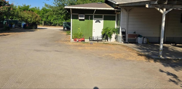 3415 E Lincoln Ave, Fresno, CA 93725 - view of property exterior
