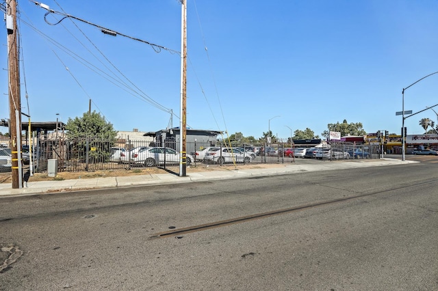 4505 E Belmont Ave, Fresno, CA 93702