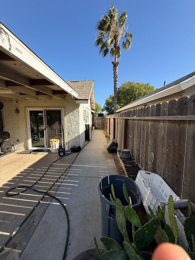 2662 Yerba St, Selma, CA 93662 - view of patio / terrace