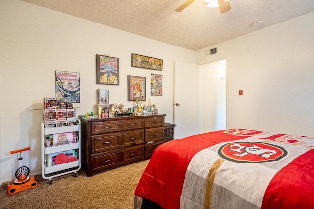 6372 N Benedict Ave, Fresno, CA 93711 - bedroom featuring carpet, a textured ceiling, and ceiling fan
