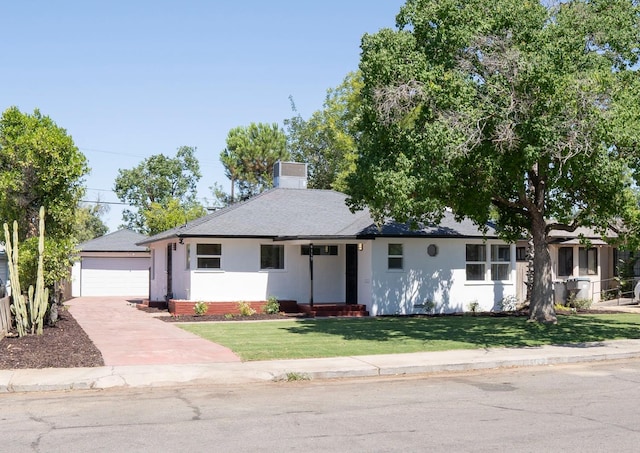 4119 Arden Dr S, Fresno, CA 93703 - ranch-style home with an outdoor structure, a front yard, a chimney, and stucco siding