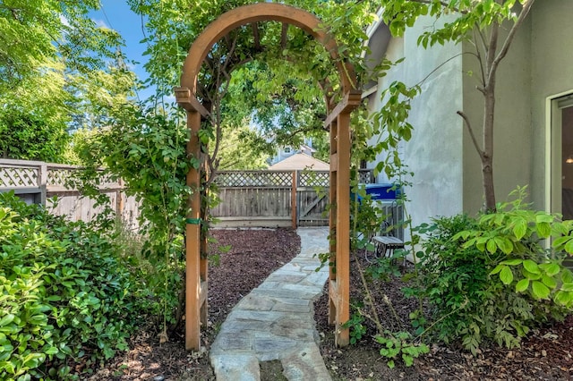 1210 E Province Dr, Fresno, CA 93720 - view of yard