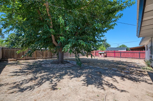 1821 W Lansing Way, Fresno, CA 93705 - view of fenced backyard