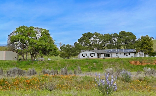 25190 Elwood Rd, Sanger, CA 93657 - back of house featuring solar panels