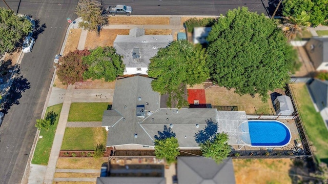 1440 E Fountain Way, Fresno, CA 93704 - bird's eye view of a pool area