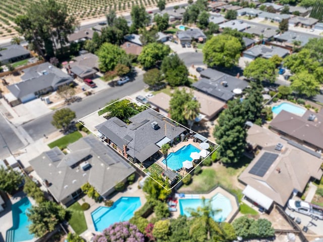 2344 E Menlo Ave, Fresno, CA 93710 - aerial overview of property's location featuring a pool area and property boundaries highlighted