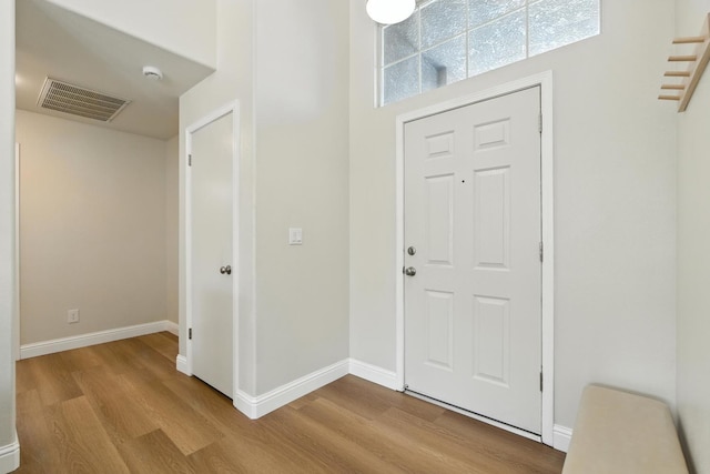 6431 E Inyo St, Fresno, CA 93727 - entrance foyer with wood finished floors