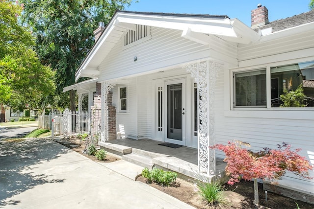 321 E Brown, Fresno, CA 93704 - view of front facade featuring covered porch
