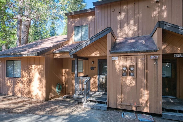 40748 Mill Run Ln Unit 5, Shaver Lake, CA 93664 - view of front facade with a shingled roof