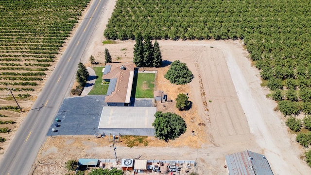 570 S Lassen Ave, Kerman, CA 93630 - overview of rural landscape with extensive farmland