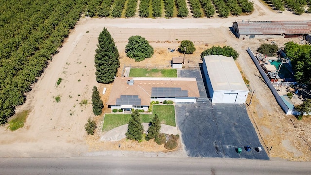 570 S Lassen Ave, Kerman, CA 93630 - aerial view