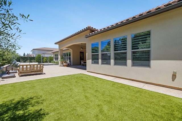 2706 Trenton Ave, Clovis, CA 93619 - view of yard featuring a patio and a ceiling fan