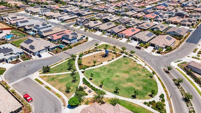 2706 Trenton Ave, Clovis, CA 93619 - aerial view of property and surrounding area featuring nearby suburban area