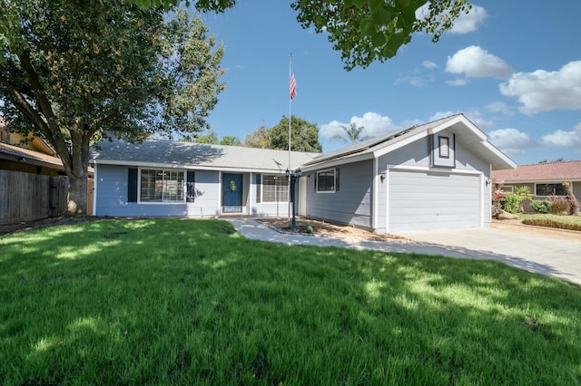 6283 N Gilroy Ave, Fresno, CA 93722 - single story home featuring an attached garage and driveway