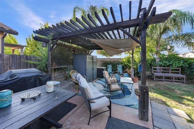 11319 N Via Napoli Dr, Fresno, CA 93730 - fenced backyard featuring a shed, a pergola, a patio, and a grill